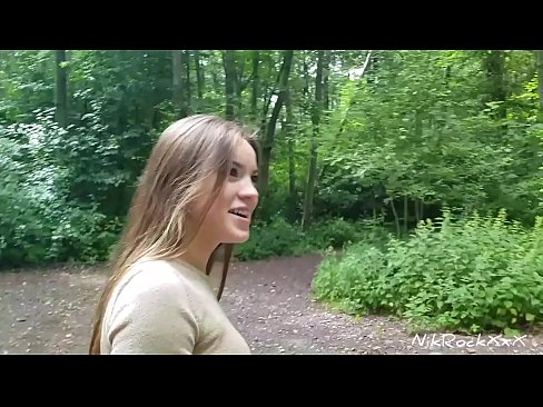 ❤️ Ek het vir Evelina voorgestel dat ons in 'n publieke plek naai! Sy het ja gesê. Toe genaai ek haar in die gat en kom in haar mond. Toe vis sy haarself. ️❌ Anale video by ons af.passiveincome1.ru ❌️❤